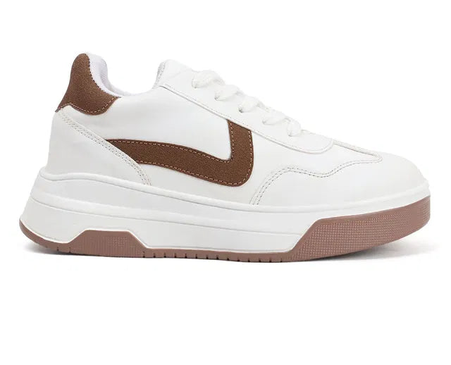 Trendy Sneakers